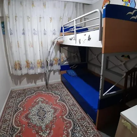 Deniz Ve Marina Manzarali Dubleks Daire Appartement